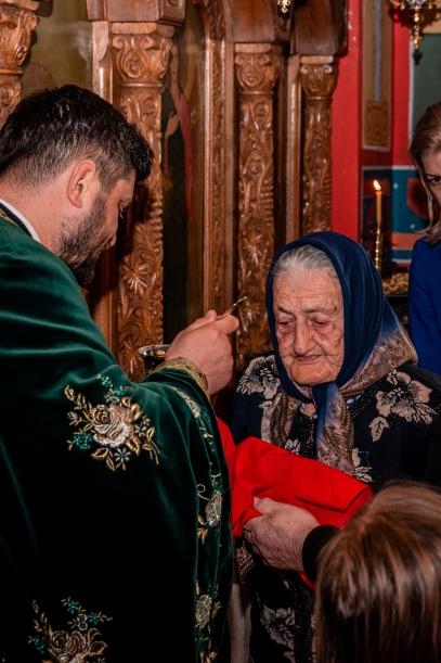 100 de ani aproape de Hristos